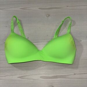 PINK Victoria's Secret Lime Green Bra